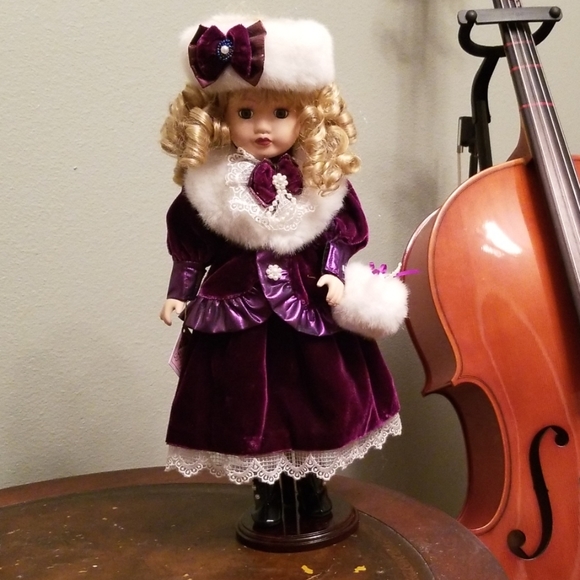 camellia garden doll 1997